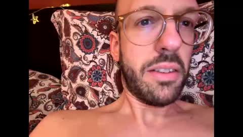 Snapshot of realhorsedick chatting on January 2026 03:05:01 PM HugeSecret online show from January 2026 03:05:01 PM