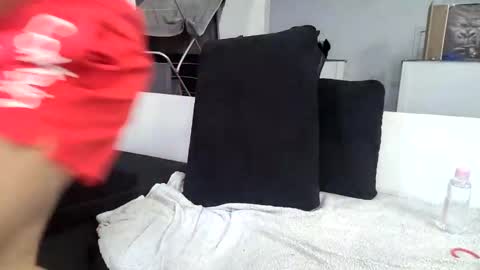 Snapshot of reallyman7 chatting on February 2025 09:46:02 AM Ask me online show from February 2025 09:46:02 AM