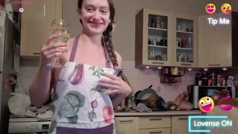 Snapshot of realmiagold chatting on October 2025 06:38:02 PM IG realmiagold online show from October 2025 06:38:02 PM