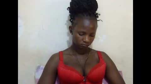 queen online show from March 2025 05:45:01 PM