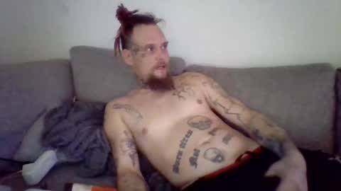 Snapshot of realredrasta chatting on November 2025 11:23:02 AM RedRasta online show from November 2025 11:23:02 AM