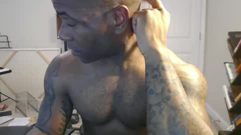 Rey online show from October 2025 08:50:02 PM