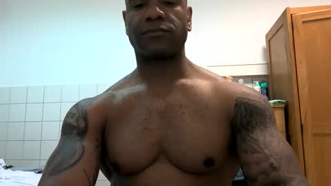 Rey online show from April 2026 08:00:02 PM