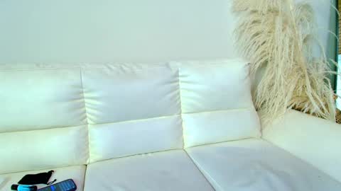 Rebeca Williams online show from February 2025 09:09:01 PM