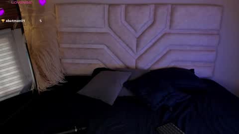 Rebeca Williams online show from February 2026 01:51:01 PM