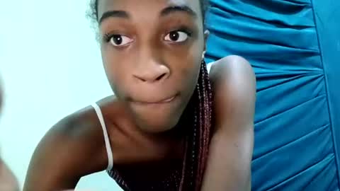 Tu mami Rebecca online show from June 2026 02:10:02 AM