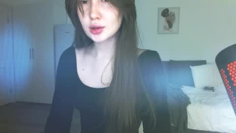 Snapshot of rebecca_demure18 chatting on February 2025 07:38:02 PM Lets talk here 33. online show from February 2025 07:38:02 PM