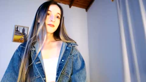 Snapshot of rebecca_johonsonn chatting on May 2026 01:10:02 AM Becca Johnsoon online show from May 2026 01:10:02 AM