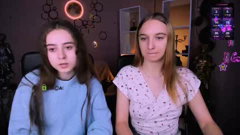 rebecca_smile_ online show from December 2025 01:15:01 PM