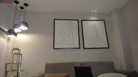 Rebe online show from April 2026 07:18:02 PM