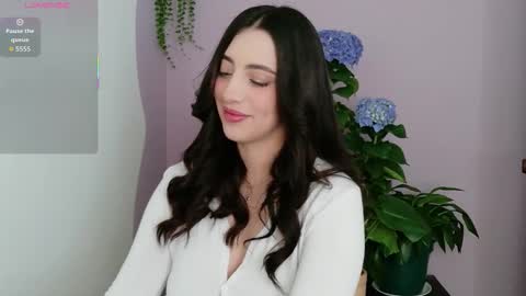 rebeccawhite_meow online show from February 2026 07:58:02 PM