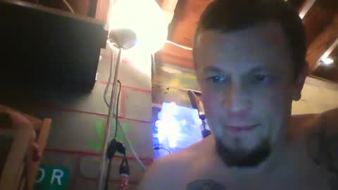 Snapshot of recka810 chatting on March 2025 07:08:02 AM recka810 online show from March 2025 07:08:02 AM