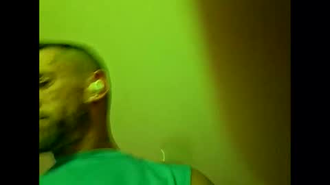 Snapshot of recoveryislife2185 chatting on November 2025 01:55:01 AM EZ-Money2185 online show from November 2025 01:55:01 AM