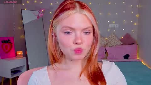 red__candy online show from February 2026 02:53:02 PM