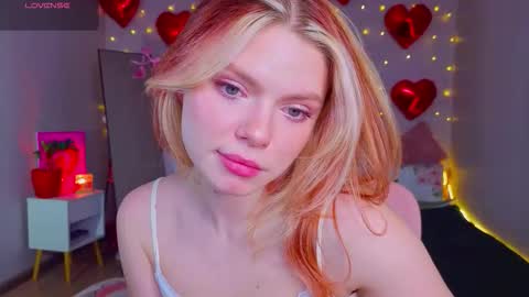 red__candy online show from March 2026 03:06:01 PM