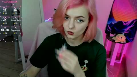 Snapshot of red_bestie_ chatting on February 2025 01:49:02 PM Bestie online show from February 2025 01:49:02 PM