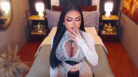 AsianRedivy online show from December 2025 11:19:01 AM