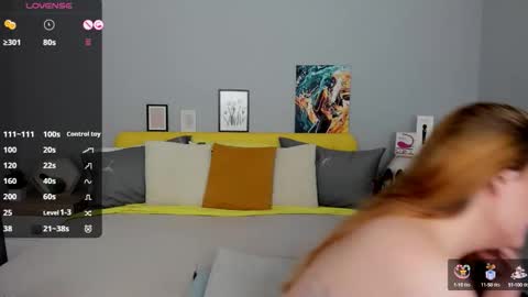 Lessy Fox online show from October 2025 05:22:02 PM