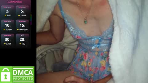 Red online show from October 2025 07:20:01 PM