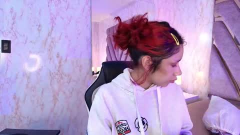 Snapshot of red_pandaa chatting on January 2026 03:19:02 AM red_pandaa online show from January 2026 03:19:02 AM