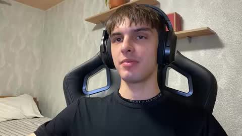 redbullshine online show from September 2025 03:28:02 PM