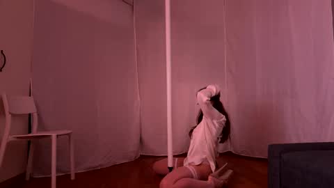 Red Couple Tube online show from January 2025 08:30:02 PM