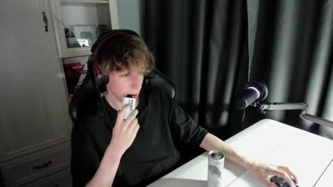 Snapshot of reddissq chatting on December 2024 04:32:01 AM reddissq online show from December 2024 04:32:01 AM