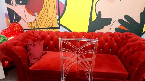 Snapshot of reddoll_ chatting on February 2026 07:15:01 AM Lily online show from February 2026 07:15:01 AM