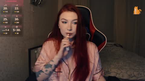 Lina online show from January 2025 10:51:02 PM