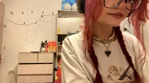 Eva online show from April 2026 10:07:02 PM