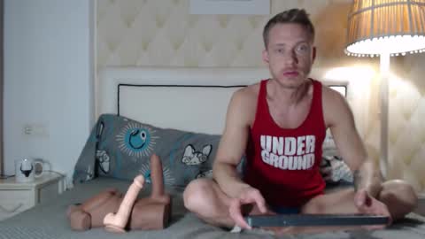 Snapshot of redheadxxl chatting on February 2026 06:39:01 PM Steve Blond online show from February 2026 06:39:01 PM