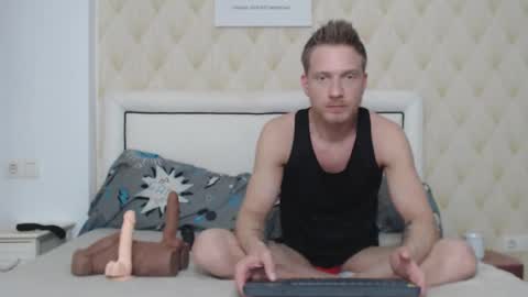 Snapshot of redheadxxl chatting on February 2026 06:42:01 PM Steve Blond online show from February 2026 06:42:01 PM