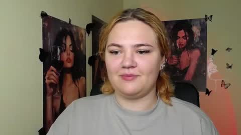 Rina online show from June 2026 06:04:02 AM