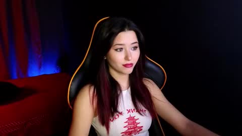 Snapshot of redmidnight_ chatting on December 2025 08:39:01 PM Kiara online show from December 2025 08:39:01 PM