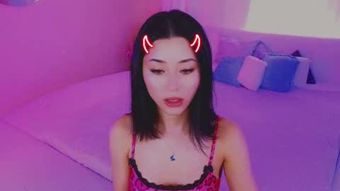 Snapshot of redmidnight_ chatting on May 2026 09:20:02 PM Kiara online show from May 2026 09:20:02 PM