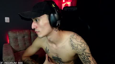 Snapshot of redrum_696 chatting on December 2024 03:09:01 AM Red online show from December 2024 03:09:01 AM