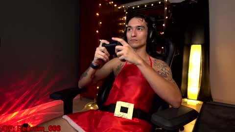 Snapshot of redrum_696 chatting on December 2024 04:12:01 AM Red online show from December 2024 04:12:01 AM