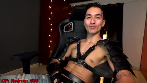 Snapshot of redrum_696 chatting on December 2024 03:58:01 AM Red online show from December 2024 03:58:01 AM