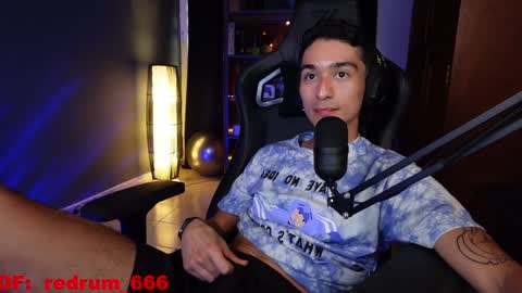 Snapshot of redrum_696 chatting on January 2025 09:31:01 PM Red online show from January 2025 09:31:01 PM