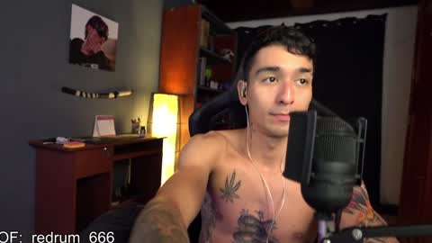 Snapshot of redrum_696 chatting on February 2025 02:28:01 AM Red online show from February 2025 02:28:01 AM