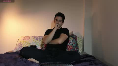 RedsoulReaver online show from November 2025 12:10:01 AM