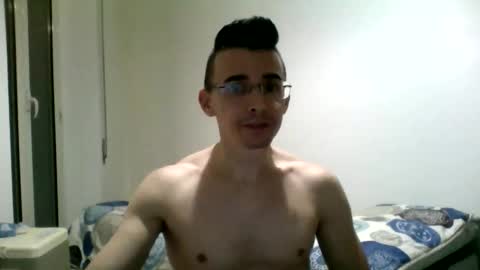 redstep0 online show from October 2025 07:40:01 PM