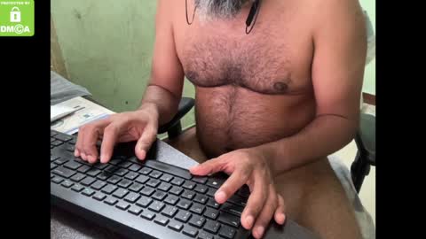 Snapshot of redxxxdevil80 chatting on December 2024 02:05:02 PM RedDevil online show from December 2024 02:05:02 PM