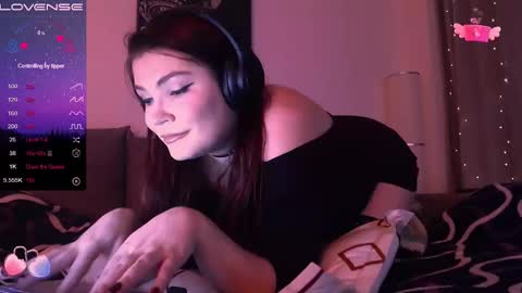 Snapshot of redyari chatting on December 2024 10:55:02 PM Red online show from December 2024 10:55:02 PM