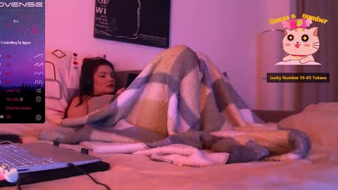 Snapshot of redyari chatting on March 2025 01:46:01 AM Red online show from March 2025 01:46:01 AM