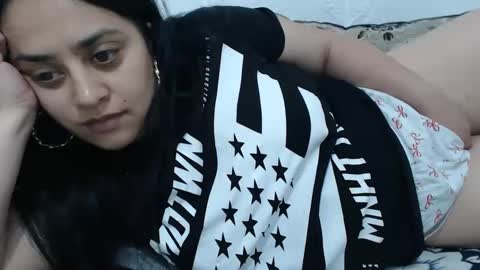 Reea online show from March 2025 08:44:02 PM