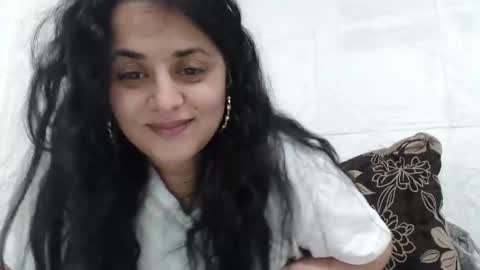 Reea online show from February 2026 09:19:01 PM