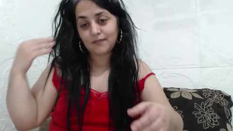 Reea online show from February 2026 09:52:02 PM