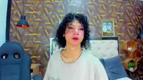 reed_kitty online show from November 2025 12:44:02 PM