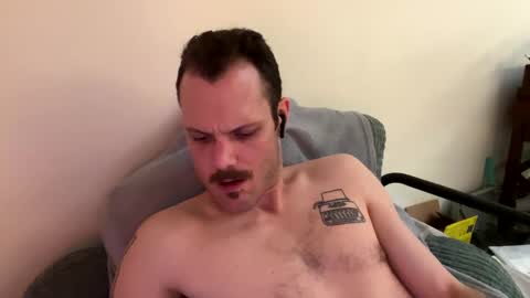 Snapshot of reed_thomas chatting on February 2025 08:05:01 AM Reed Thomas online show from February 2025 08:05:01 AM